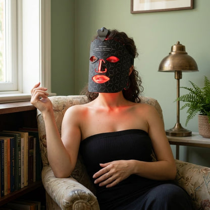 LED světelná terapie obličejová maska